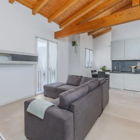 Апартаменты Loft Spina Di