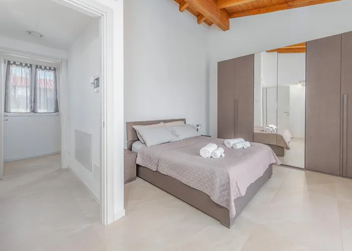 Loft Spina Di